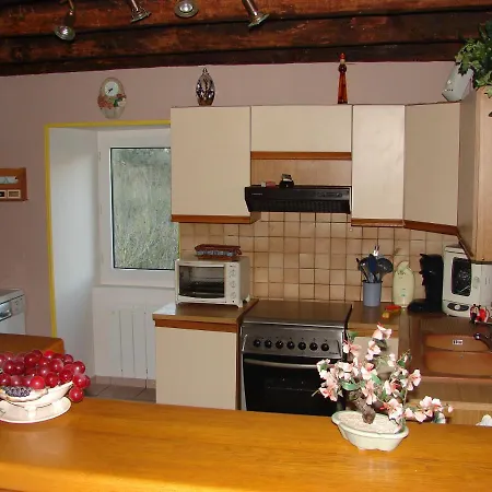 Maison 4 A 5 Personnes La Vallee De L'ouysse Ferienhaus *